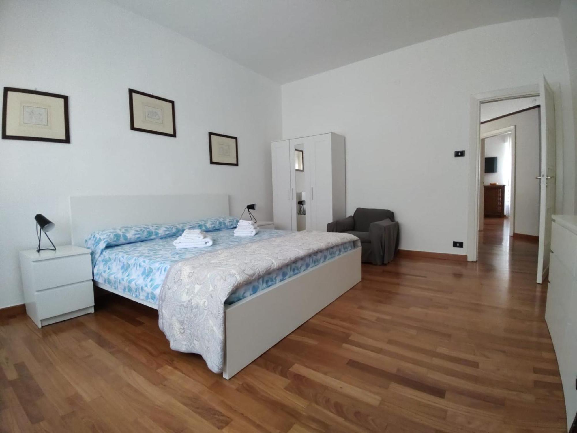 Nel Mezzo Del Cammin Apartment Brindisi Bagian luar foto